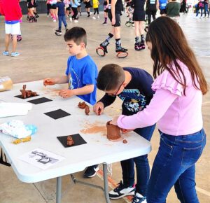 Un salto por la vida: evento solidario contra el cáncer infantil en Valencia 4 Macroevento solidario contra el cáncer infantil | Actividades Ninos