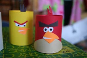 manualidades de angry birds con tubos o cartulina