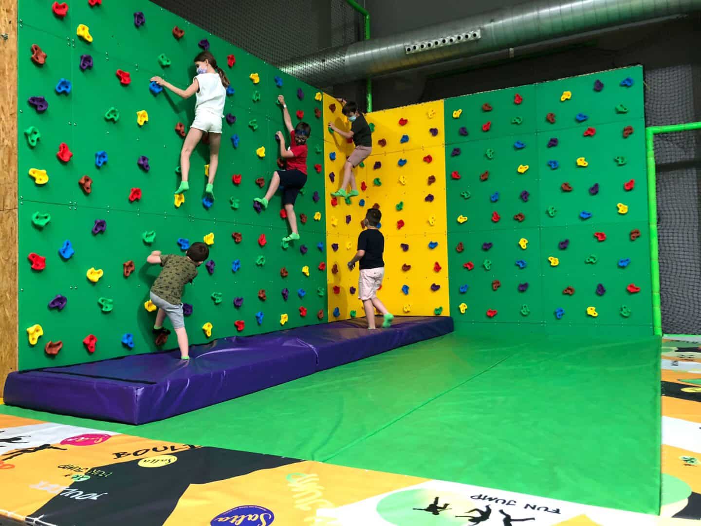 Fun Jump Valencia el Trampoline Park más grande de España
