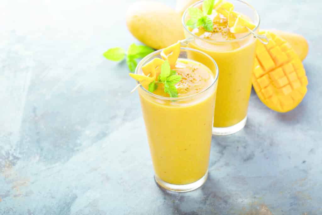 desayuno saludable | mango smoothie