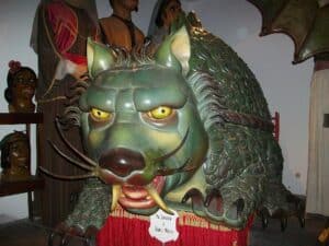 Escuelas de navidad en Valencia 82 Parque WOW | casa de las rocas valencia figura