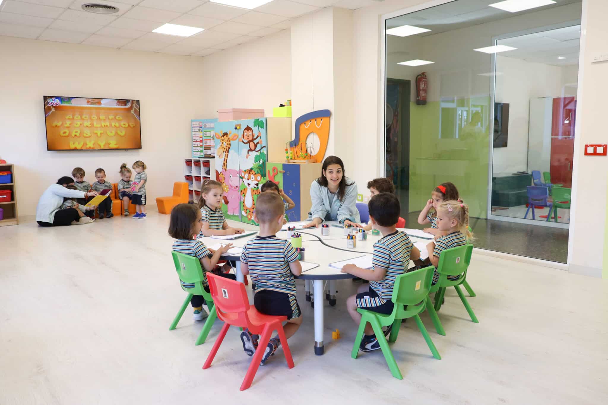 Complejo Educativo Mas Camarena Bilingual School Complejo Educativo Mas Camarena Bilingual School