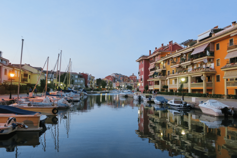 la pequeña Venecia | Port Saplaya la pequena Venecia de Valencia