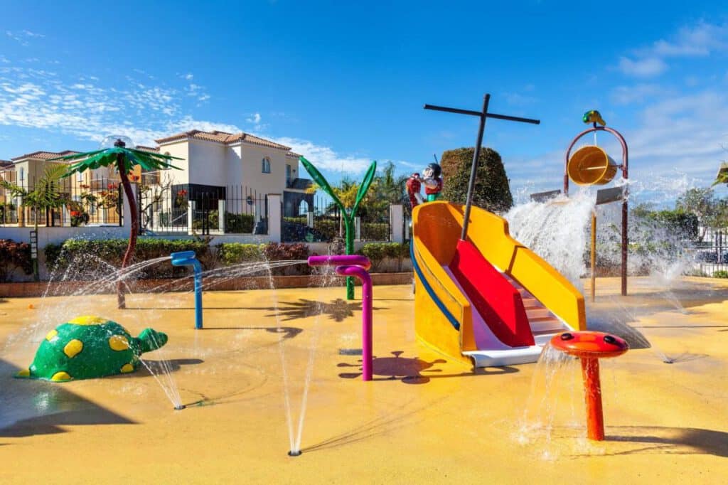 Hoteles con toboganes en Tenerife | Be Live Family Costa Los Gigantes