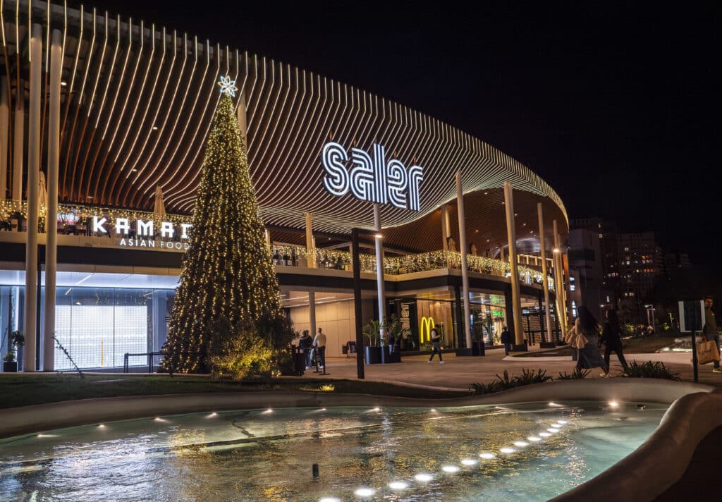 Centro Comercial Saler