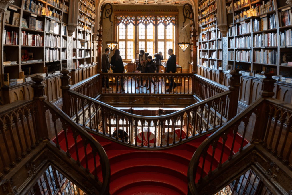 Oporto con niños | Libreria Lello