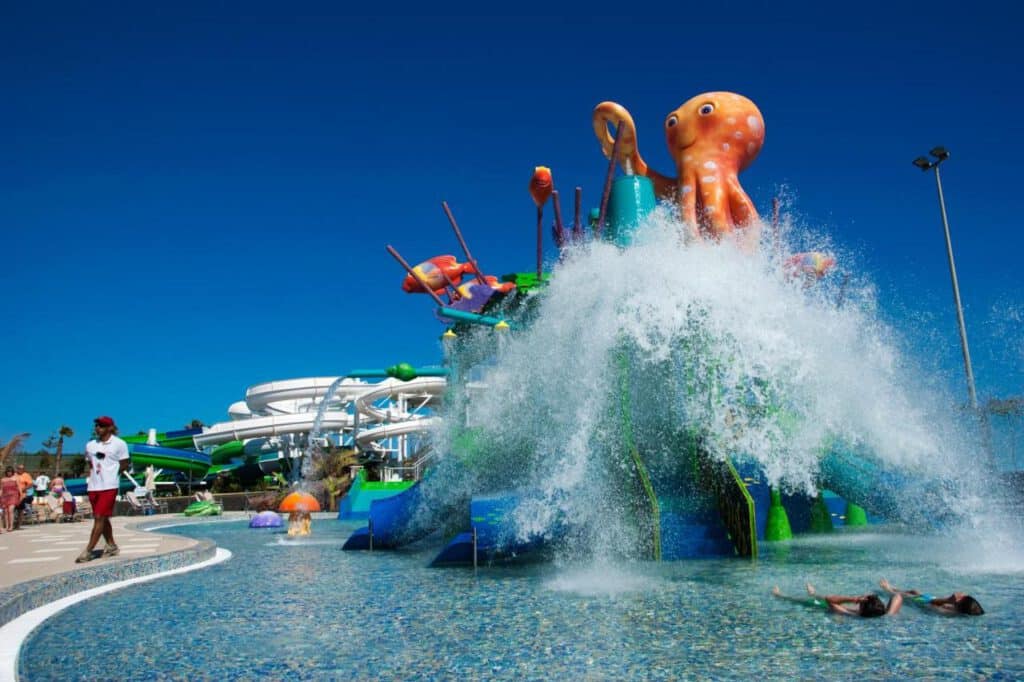 Hoteles con toboganes en Lanzarote. Relaxia Lanzasur Club