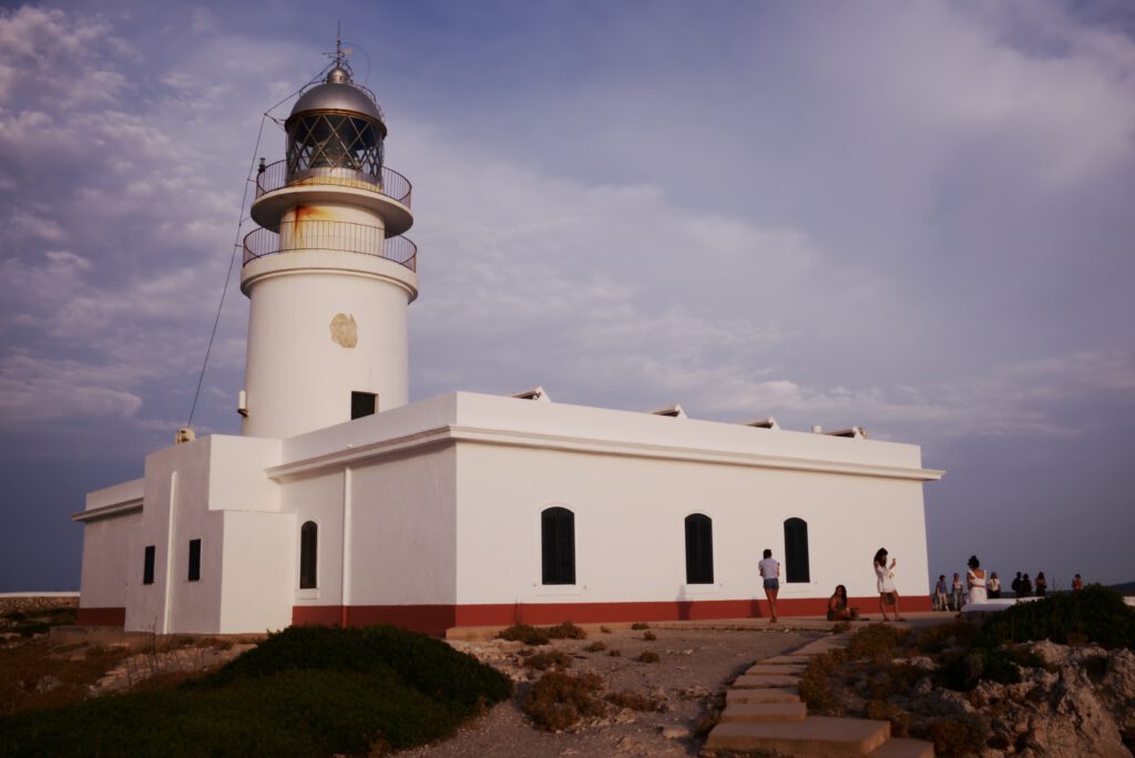 Menorca con niños. Faro de Cavalleria