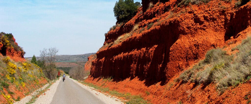 Teruel con niños. Vía Verde de Ojos Negros