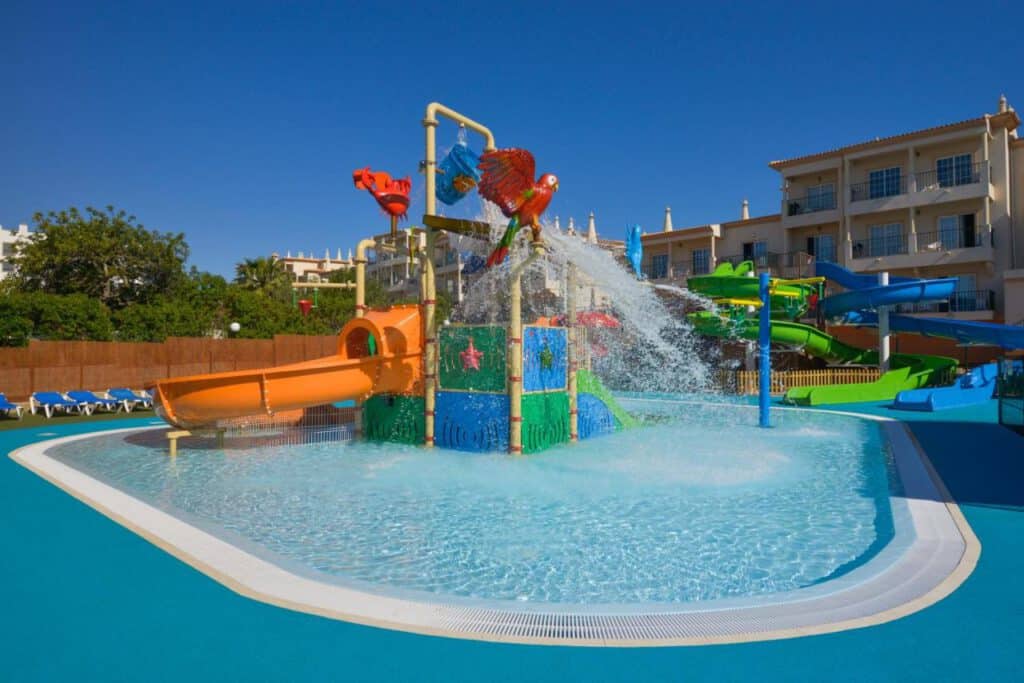 Hoteles con toboganes en Portugal - 3HB Clube Humbria 2