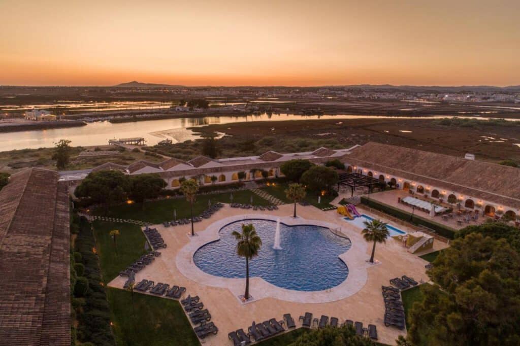 Hoteles con toboganes en Portugal. Vila Gale Albacora