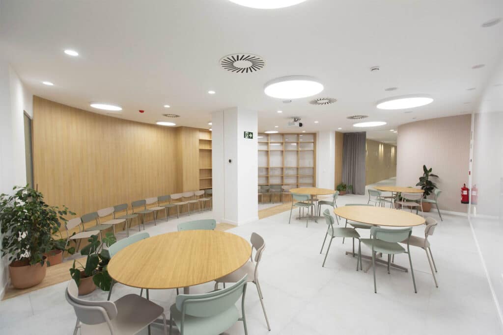 British School of Valencia (BSV) 7 British School of Valencia | Nexus 2