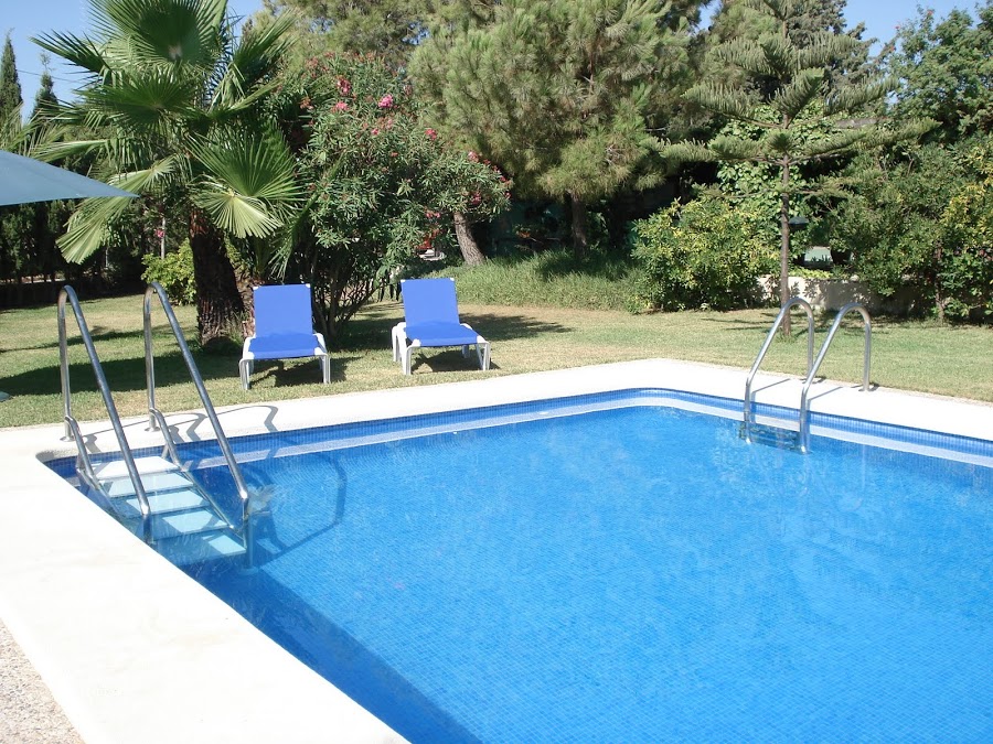 Finca El Romero - casas rurales con piscina en la Comunidad Valenciana