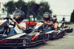 Que hacer en Valencia con niños | karts en Valencia familia