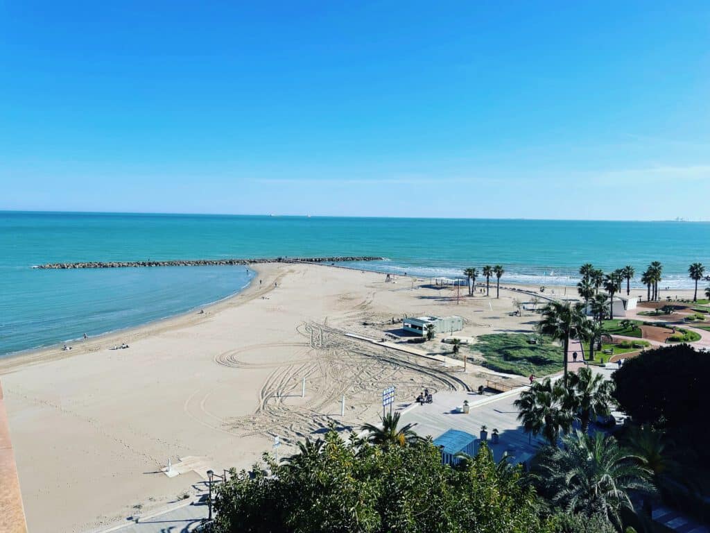 Playa de Benicàssim ideal para vacaciones en familia y vacaciones con niños