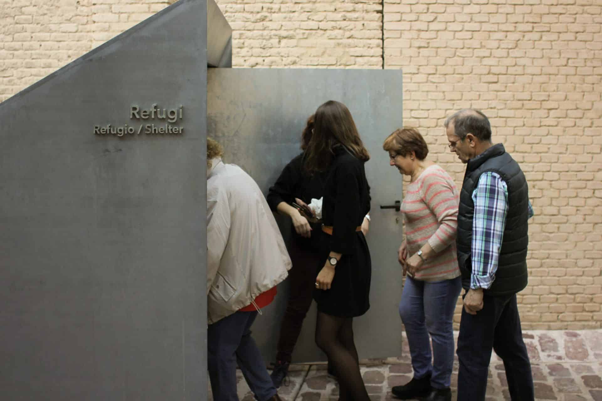 Bombas Gens con niños: visita en familia, Mapa Secreto y exposición del Titanic en Valencia 5 Bombas Gens | visitesguiades patrimoni 7 scaled 1