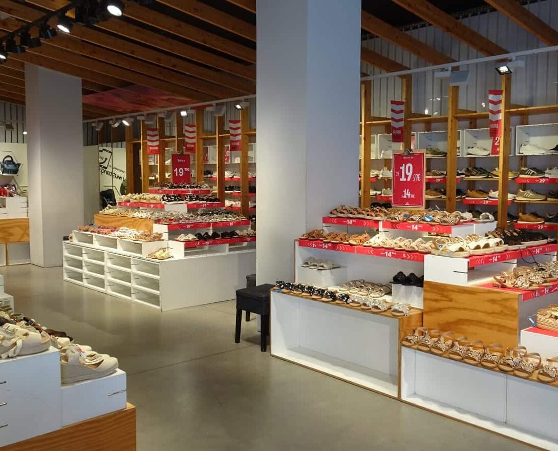 Factory Bonaire, el único outlet de Valencia: tiendas, descuentos y actividades para niños 2 Factory Bonaire | 480844677 938917841725182 2236753482524322323 n e1784897014409